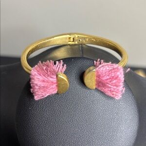 Madewell Pink Fringe Hinge Gold Tone Cuff Bangle Bracelet Jewelry Boho